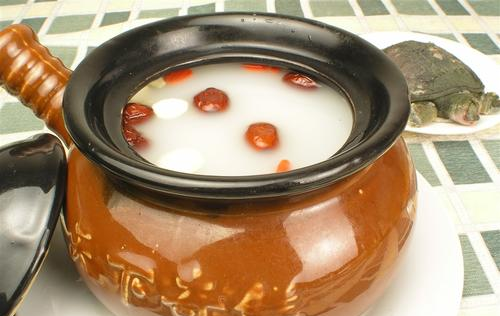 蒸饭瓦罐汤